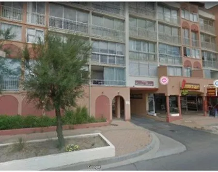 - Avec Parking Ferme 50m De La *